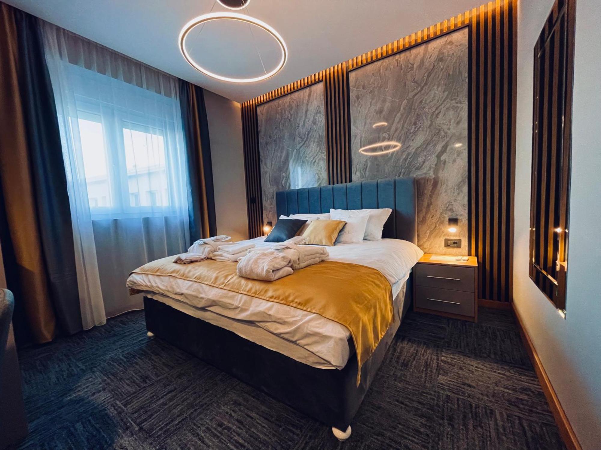 Mozaik Apartments & Spa - Modern 4-Star Apartments With Exclusive Private Spa Wellness In The City Center - Sauna, Jacuzzi, Turkish Bath - Free Parking, Wi-Fi - Rooms & Apartments Ćuprija Exterior foto