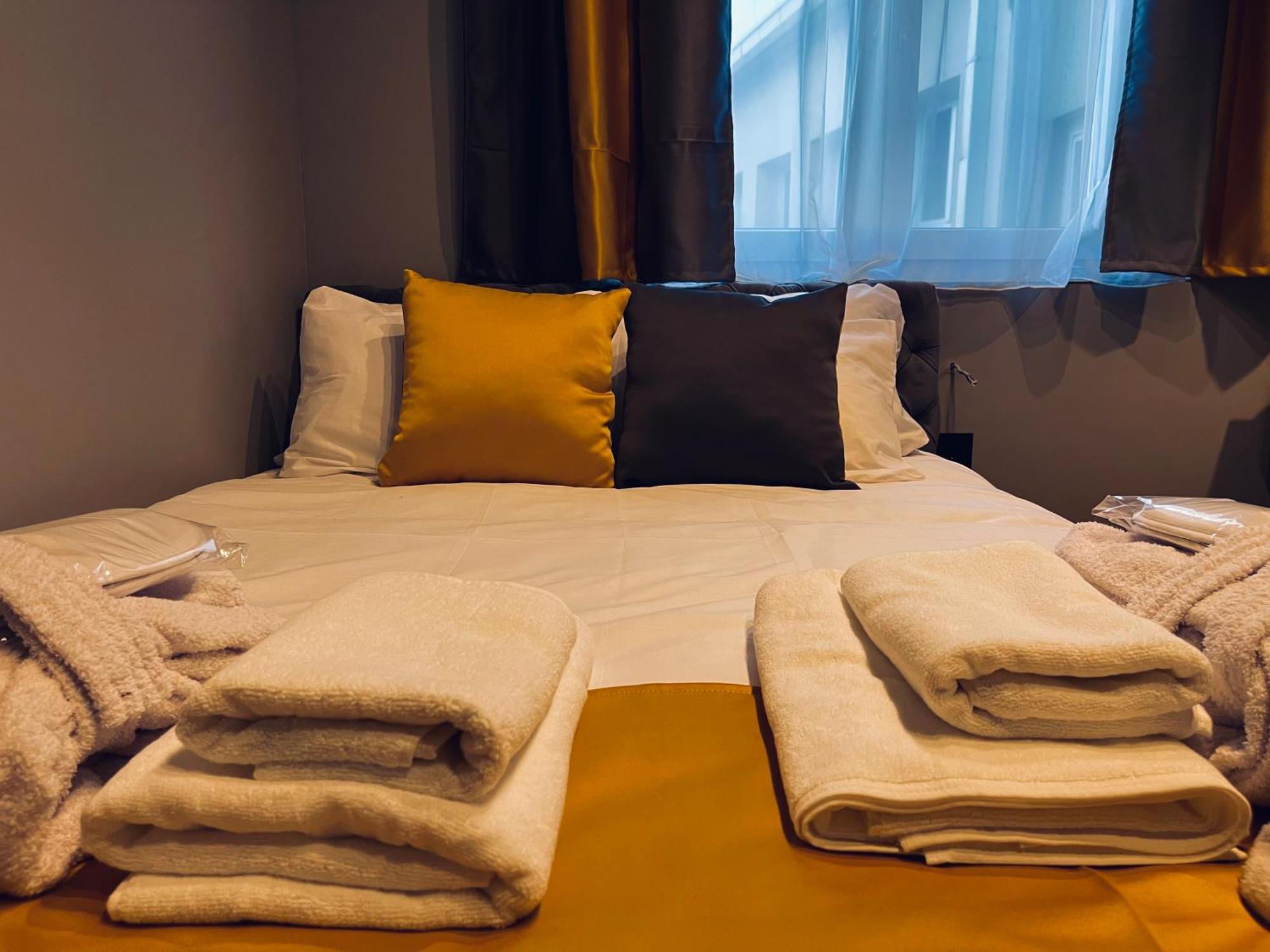 Mozaik Apartments & Spa - Modern 4-Star Apartments With Exclusive Private Spa Wellness In The City Center - Sauna, Jacuzzi, Turkish Bath - Free Parking, Wi-Fi - Rooms & Apartments Ćuprija Exterior foto