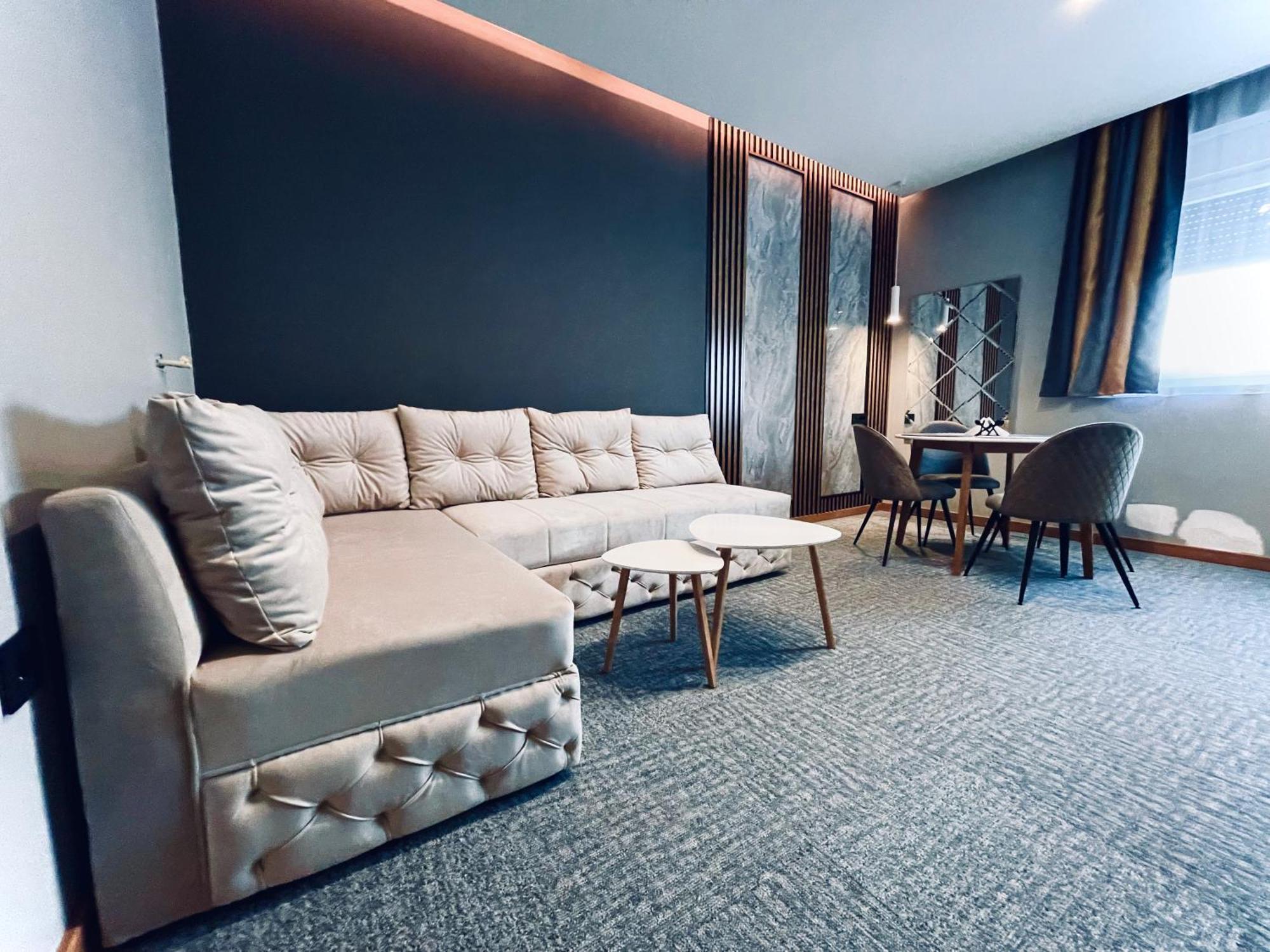 Mozaik Apartments & Spa - Modern 4-Star Apartments With Exclusive Private Spa Wellness In The City Center - Sauna, Jacuzzi, Turkish Bath - Free Parking, Wi-Fi - Rooms & Apartments Ćuprija Exterior foto
