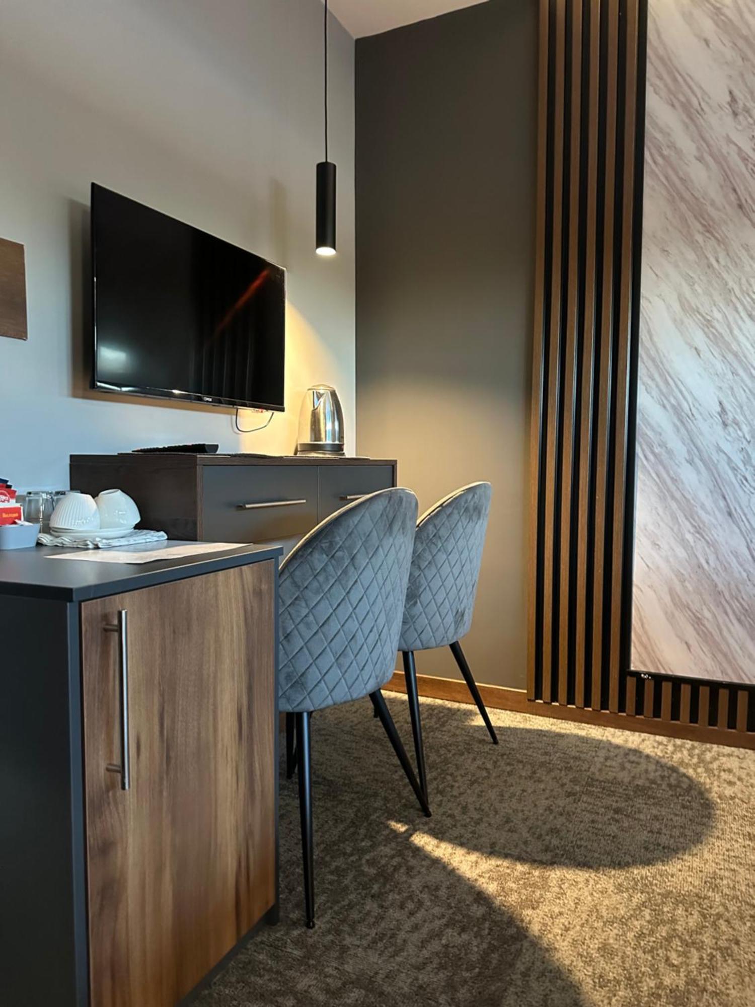 Mozaik Apartments & Spa - Modern 4-Star Apartments With Exclusive Private Spa Wellness In The City Center - Sauna, Jacuzzi, Turkish Bath - Free Parking, Wi-Fi - Rooms & Apartments Ćuprija Exterior foto