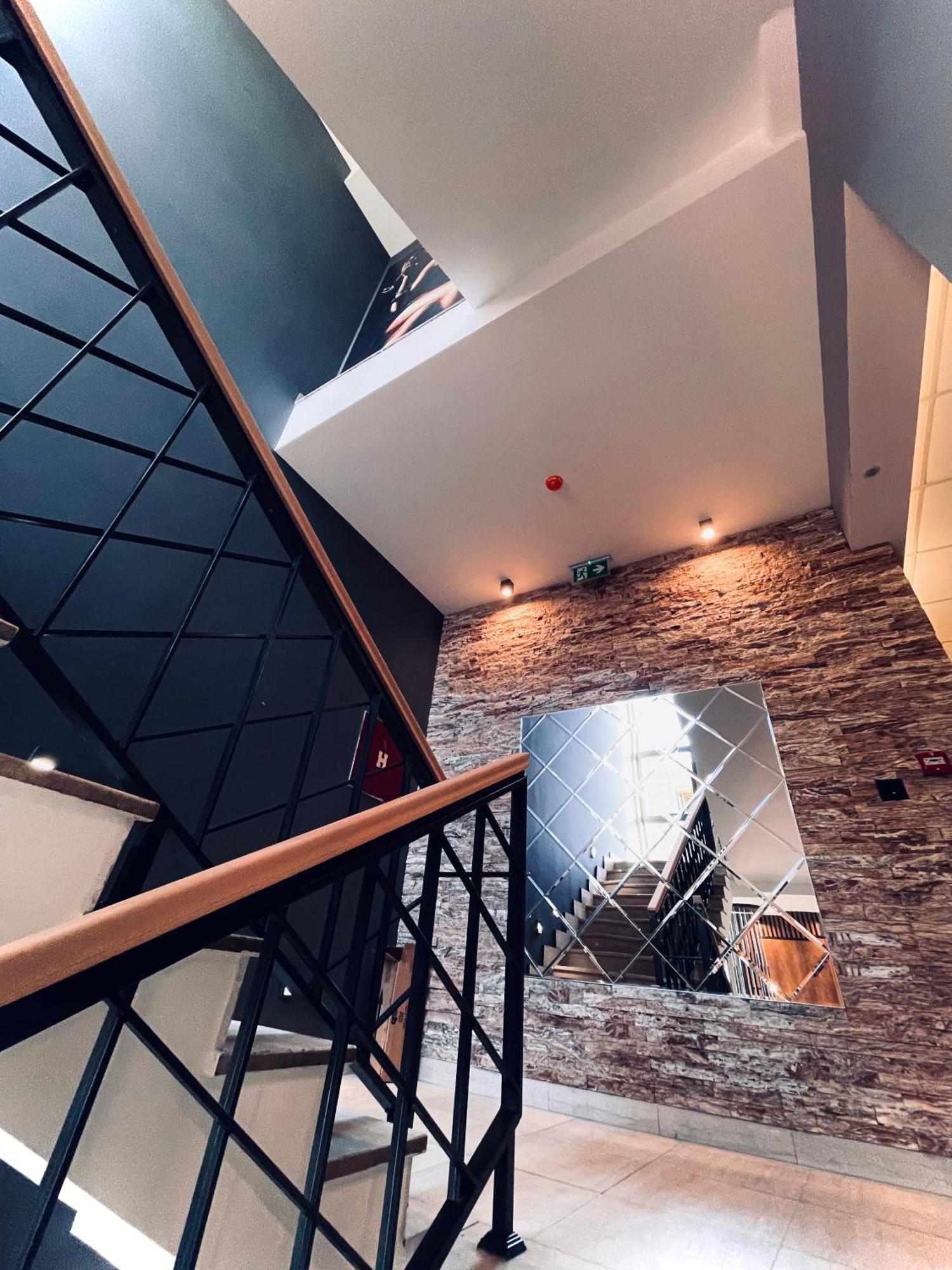 Mozaik Apartments & Spa - Modern 4-Star Apartments With Exclusive Private Spa Wellness In The City Center - Sauna, Jacuzzi, Turkish Bath - Free Parking, Wi-Fi - Rooms & Apartments Ćuprija Exterior foto